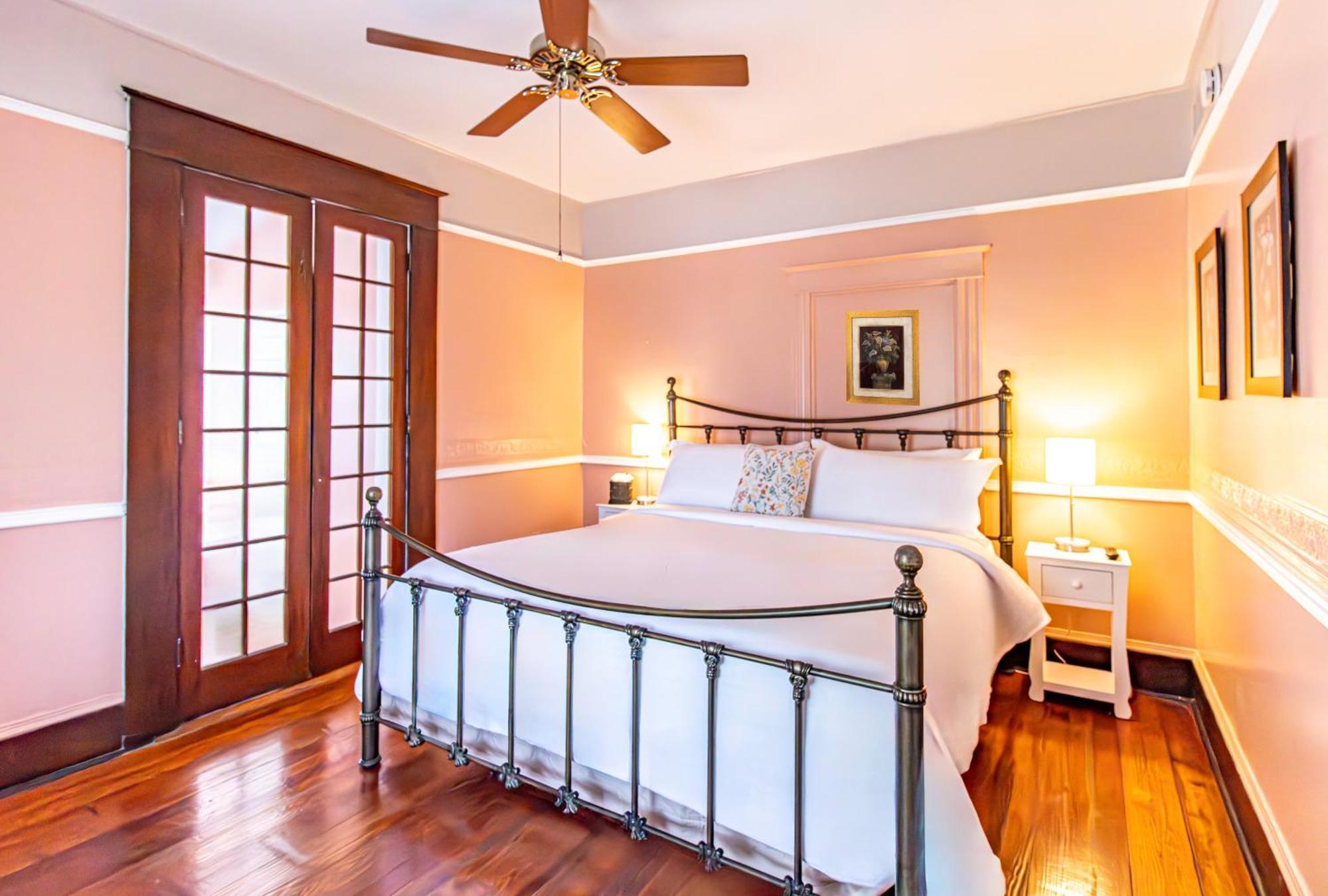 Southern Wind Bed & Breakfast